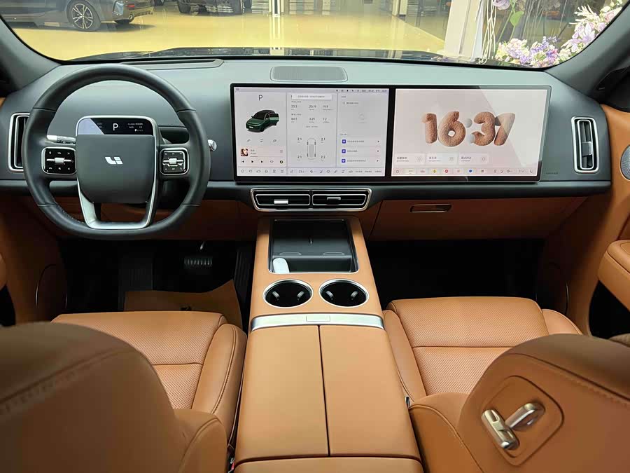 Li L7 2023 #8 Li L7 2023 car image #8