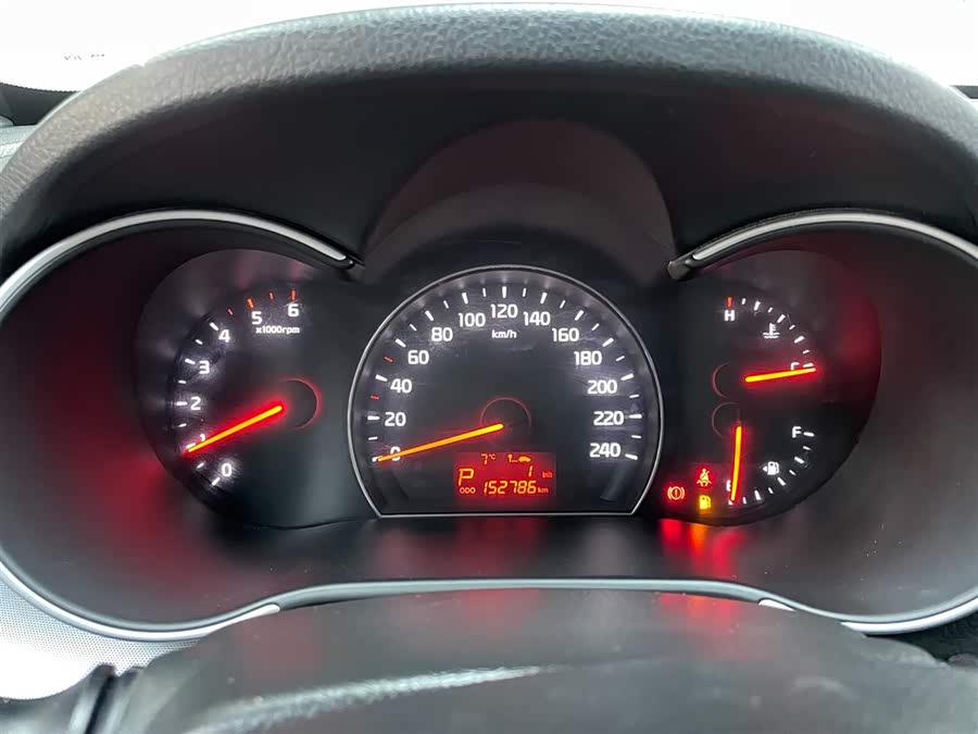 起亚 索兰托 2015 汽车图片 #8