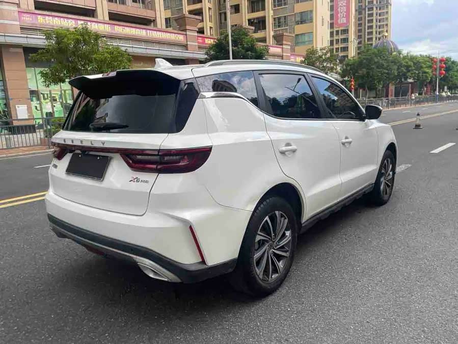 GEELY Vision X6 2022 car image #8