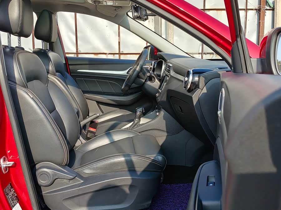 MG ZS 2019 car image #8