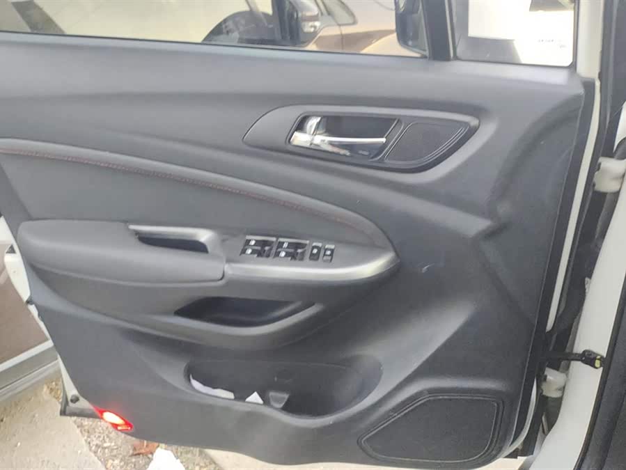 Changan CS15 2017 #8 Changan CS15 2017 car image #8
