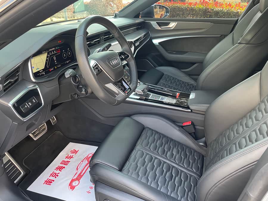 Audi RS 7 2021 car image #8