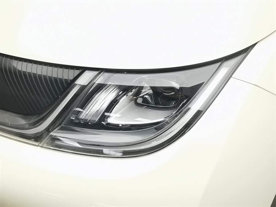 BYD Dolphin 2023 #8 BYD Dolphin 2023 car image #8