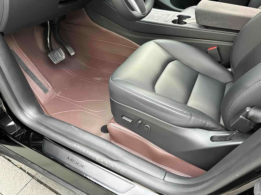 特斯拉 Model Y 2023 汽车图片 #8