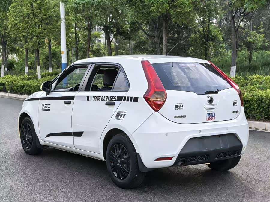 MG 3 2012 car image #8