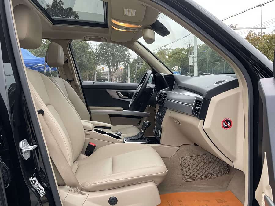 Mercedes-Benz GLK Class (Imported) 2011 #8 Mercedes-Benz GLK Class (Imported) 2011 car image #8