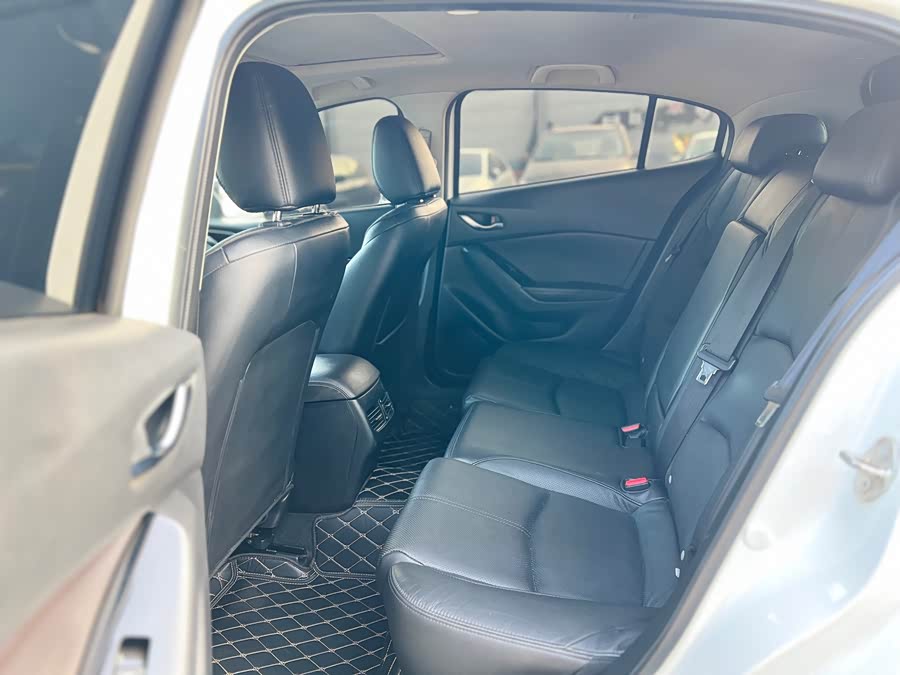 马自达 马自达3 昂克赛拉 2018 汽车图片 #8