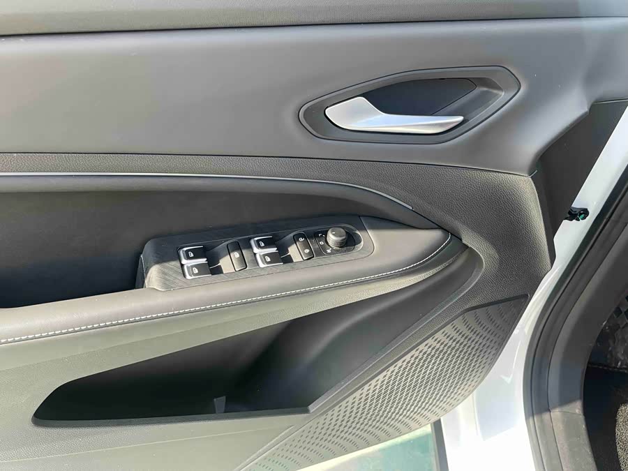 睿蓝汽车 睿蓝7 2025 汽车图片 #8