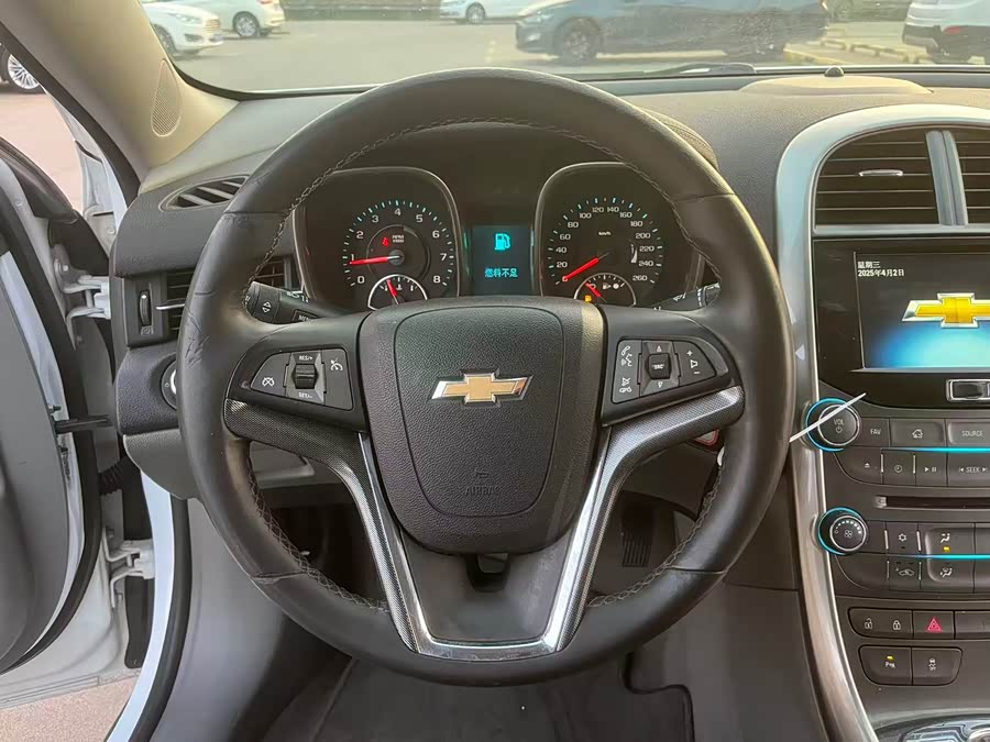 Chevrolet Malibu 2014 #8 Chevrolet Malibu 2014 car image #8