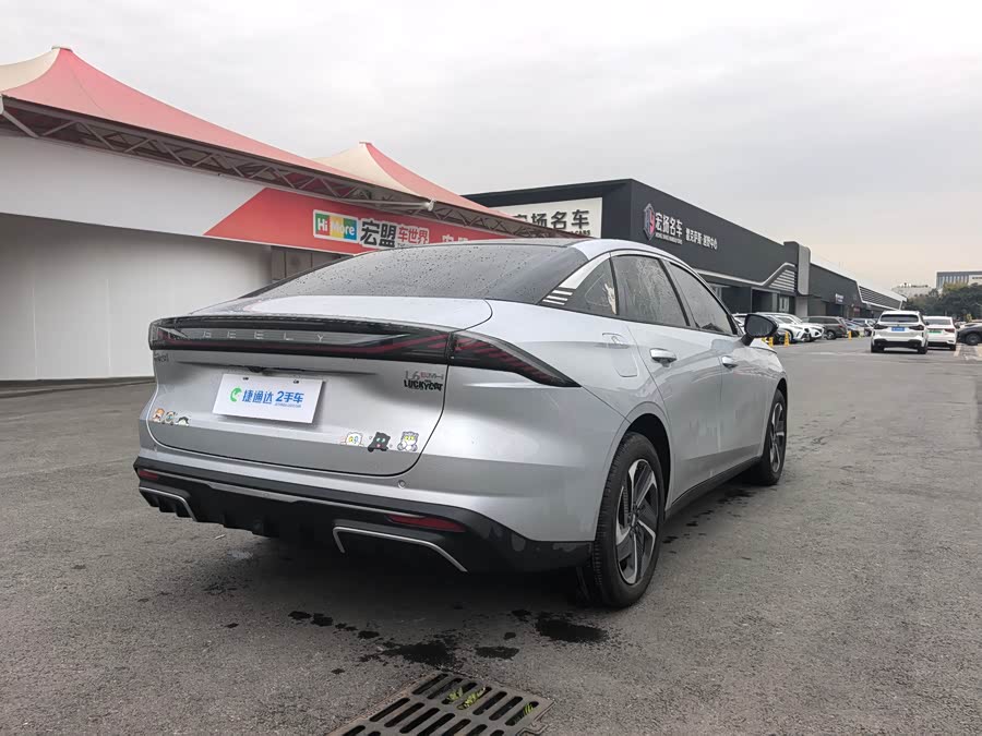 GEELY 2025 car image #8
