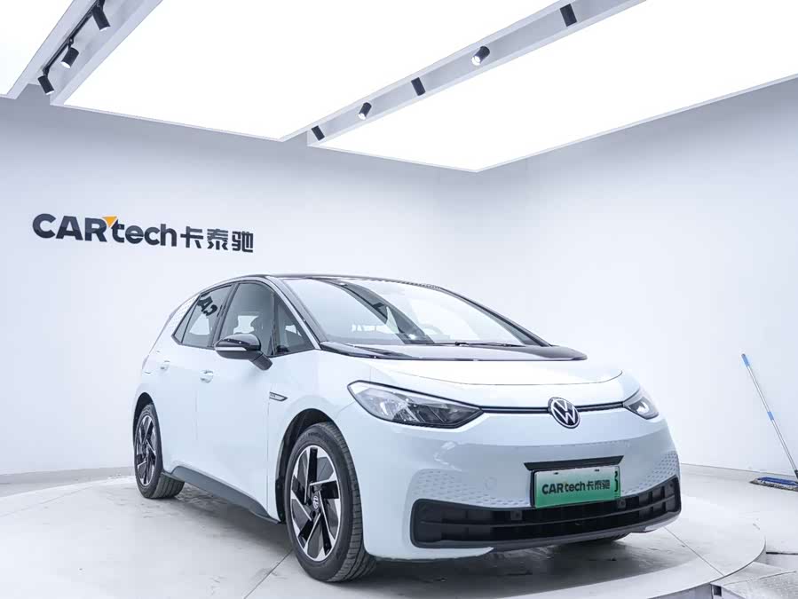 Volkswagen ID.3 2023 immagine di auto #8