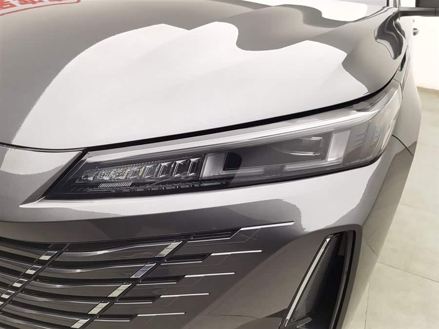 Changan EadoPHEV 2025 imagem de carro #8