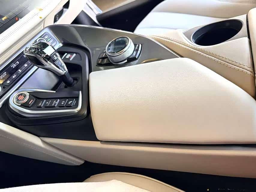 BMW i8 2015 #8 BMW i8 2015 car image #8