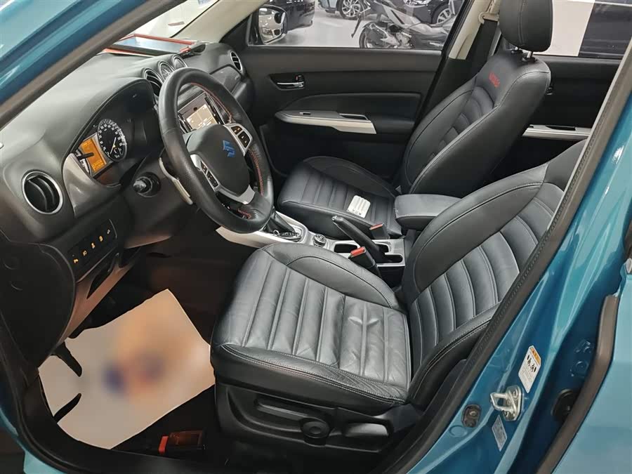 Suzuki Vitara 2016 #8 Suzuki Vitara 2016 car image #8