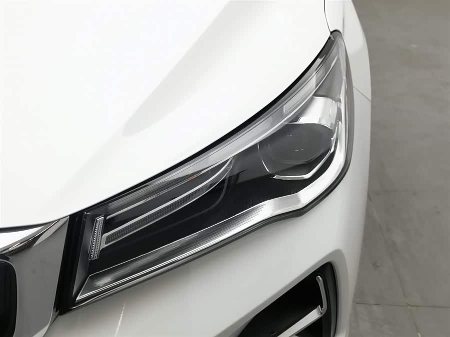 GEELY Emgrand 2025 car image #8