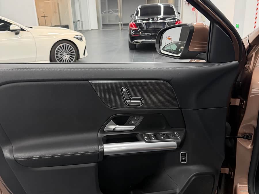 Mercedes-Benz EQA Class 2023 #8 Mercedes-Benz EQA Class 2023 immagine di auto #8