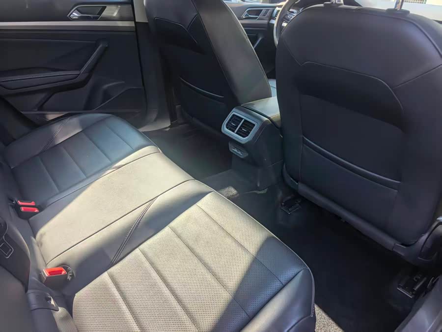 Volkswagen Lavida 2019 #8 Volkswagen Lavida 2019 car image #8