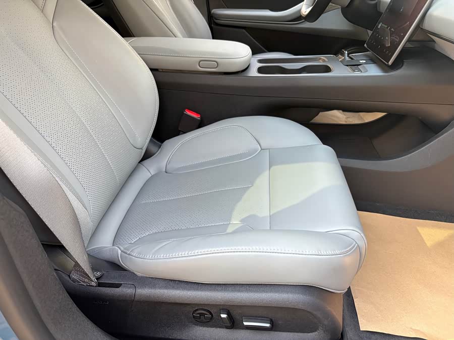 蔚来 蔚来ET5 2023 汽车图片 #8