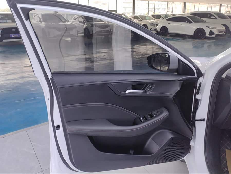 荣威 荣威i5 2024 汽车图片 #8