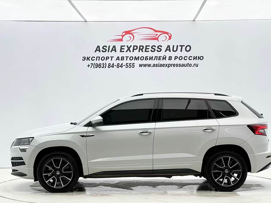 Skoda Karoq 2023 #8 Skoda Karoq 2023 car image #8