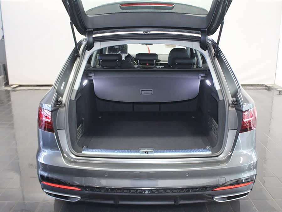 Audi A4 (Imported) car image #8