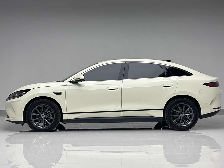 BYD Qin L 2025 car image #8