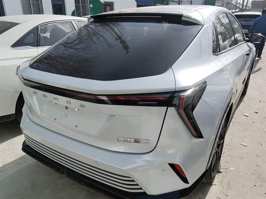 Honda e:NS2 2025 #8 Honda e:NS2 2025 car image #8