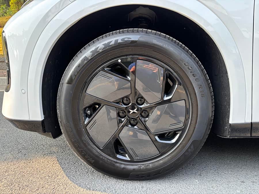 Xpeng G6 2025 #8 Xpeng G6 2025 car image #8