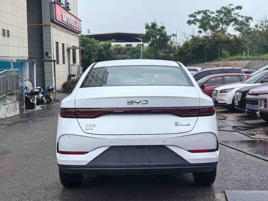 BYD Qin Plus 2025 car image #8