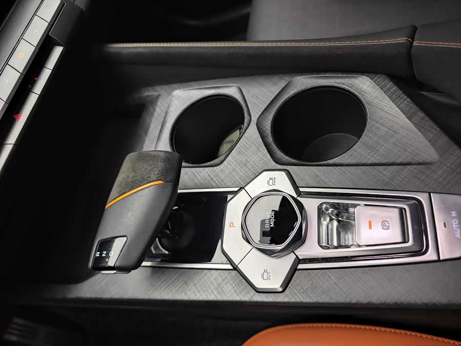 Changan UNI-V 2022 #8 Changan UNI-V 2022 car image #8