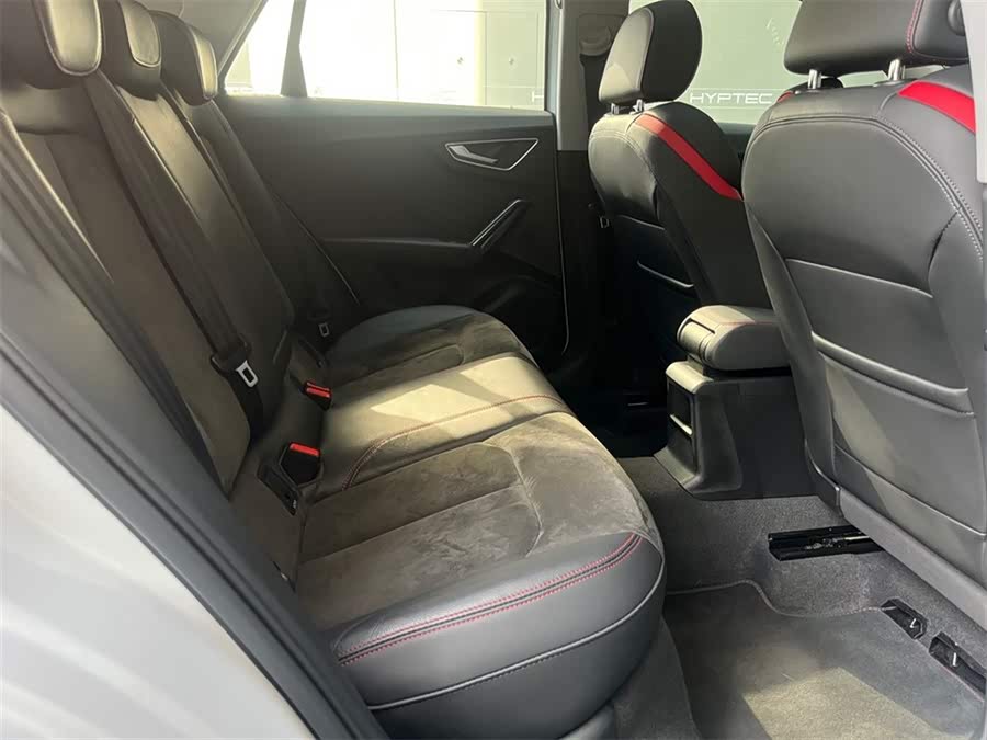 Q2L 2024 car image #8