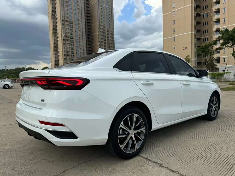 GEELY Emgrand 2022 car image #8