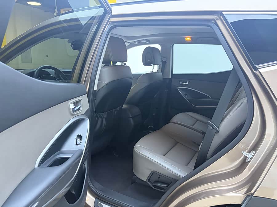 Hyundai Santa Fe (Imported) 2013 imagem de carro #8