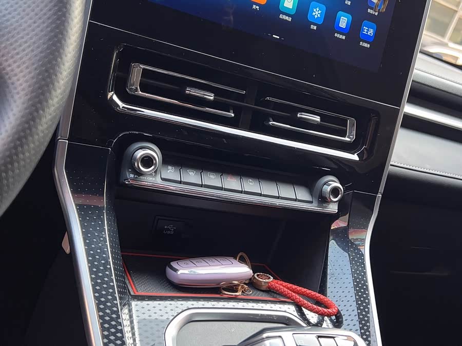Haval M6 2023 #8 Haval M6 2023 car image #8