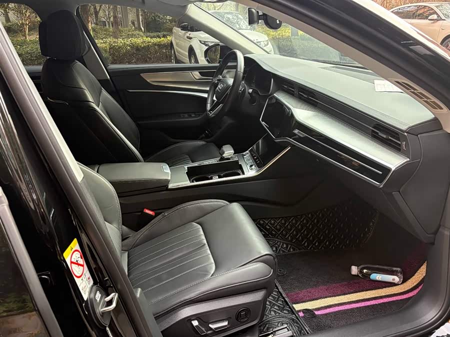 Audi A6L 2023 car image #8