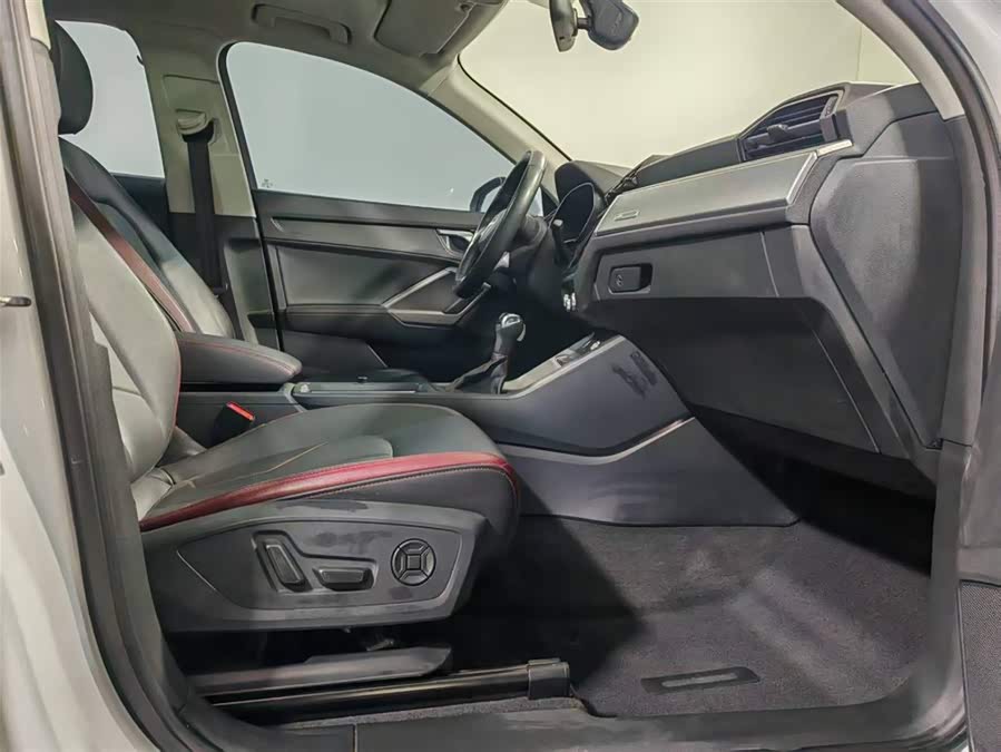 奥迪 奥迪Q3 2021 汽车图片 #8