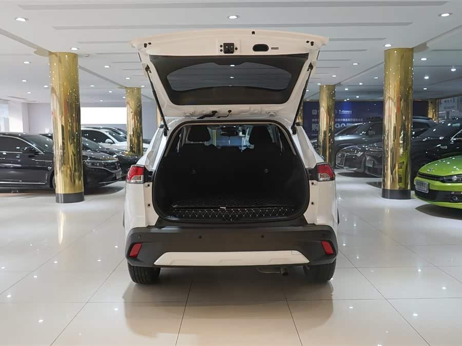 Toyota Corolla Cross 2024 immagine di auto #8