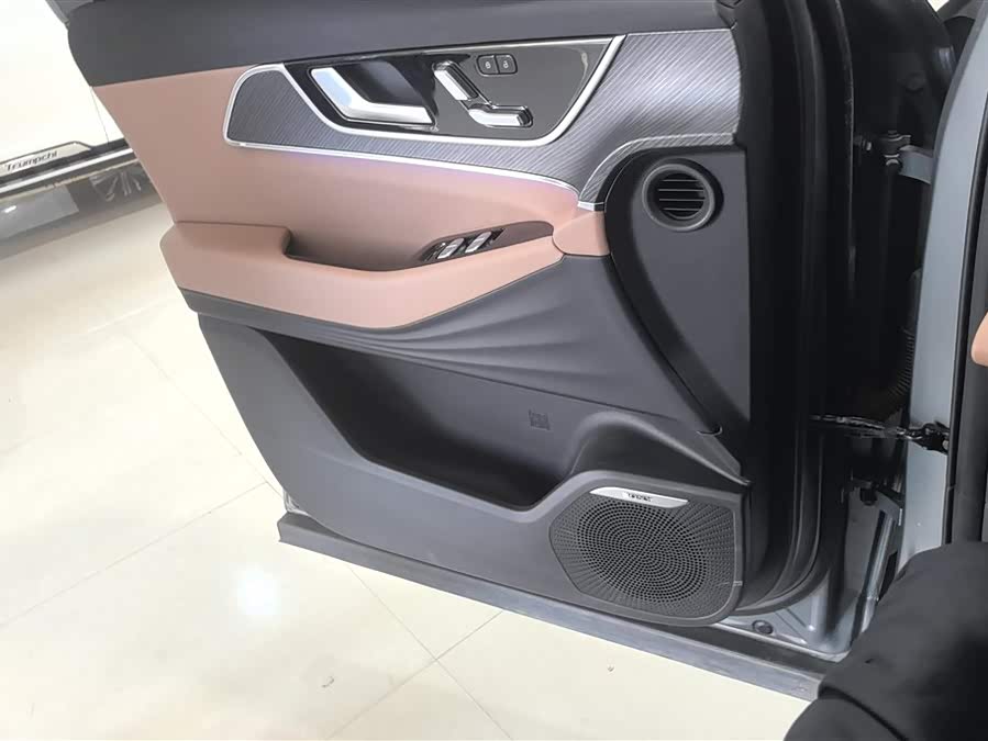 Chery Tiggo8L 2025 car image #8