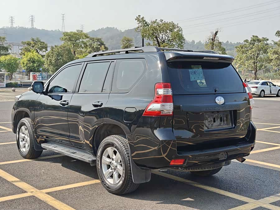 Toyota Prado (Imported) 2014 #8 Toyota Prado (Imported) 2014 car image #8