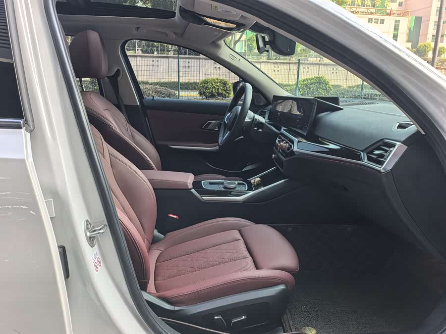 BMW i3 2023 #8 BMW i3 2023 car image #8