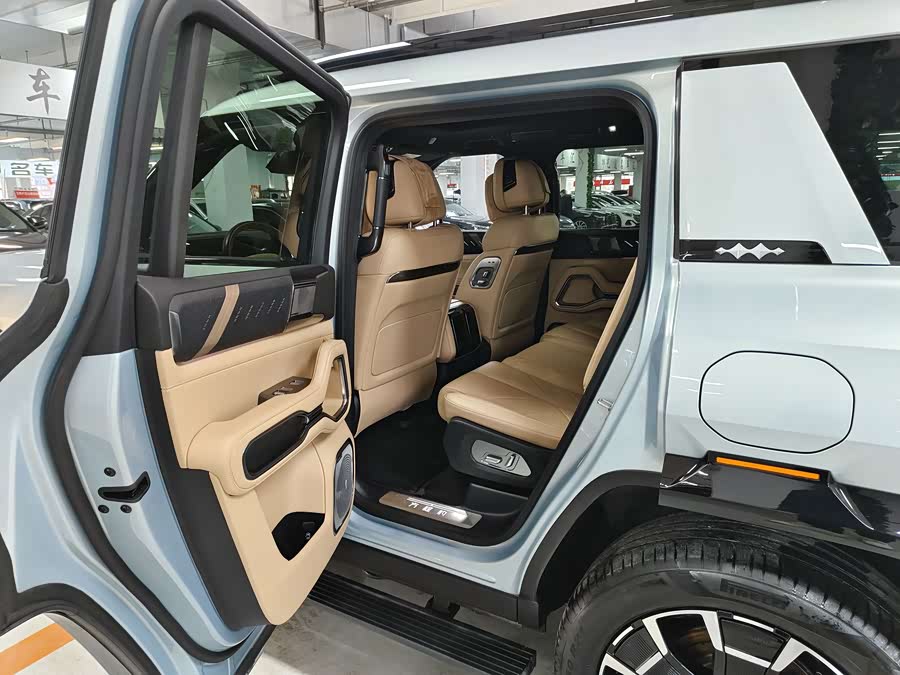 FangChengBao Leopard 8 2024 car image #8