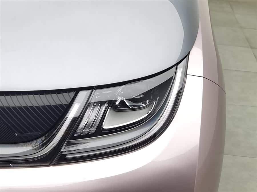 BYD Dolphin 2023 car image #8