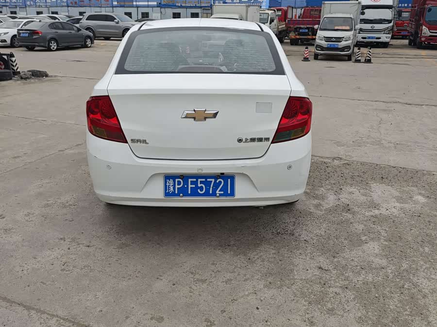 Chevrolet Sail 2013 immagine di auto #8