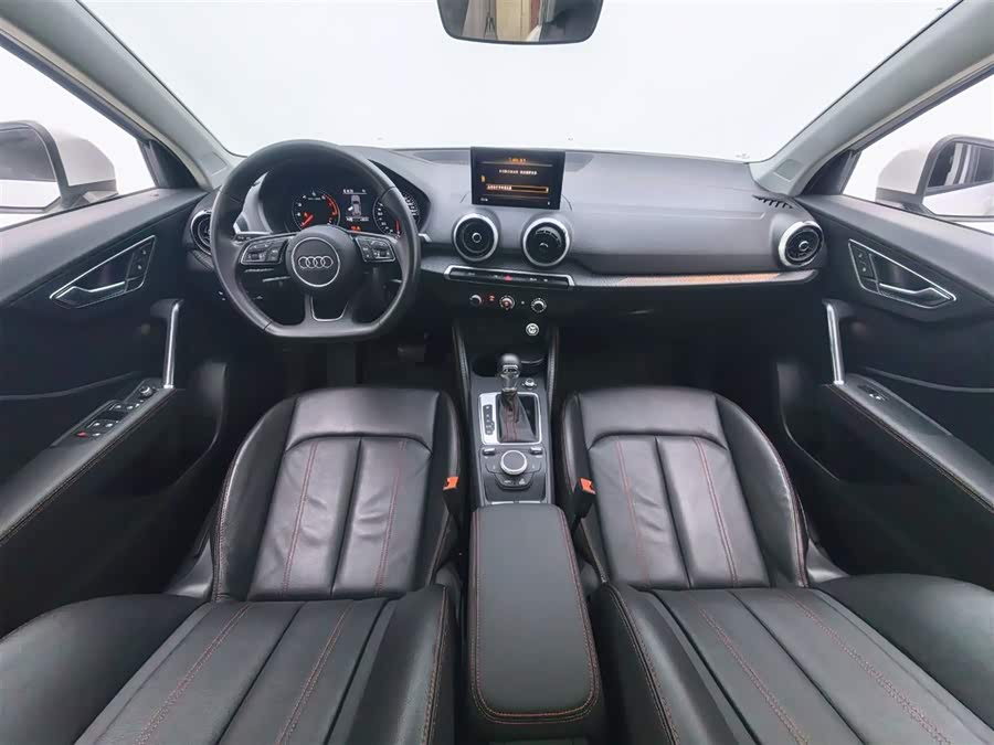 Audi Q2L 2023 #8 Audi Q2L 2023 car image #8