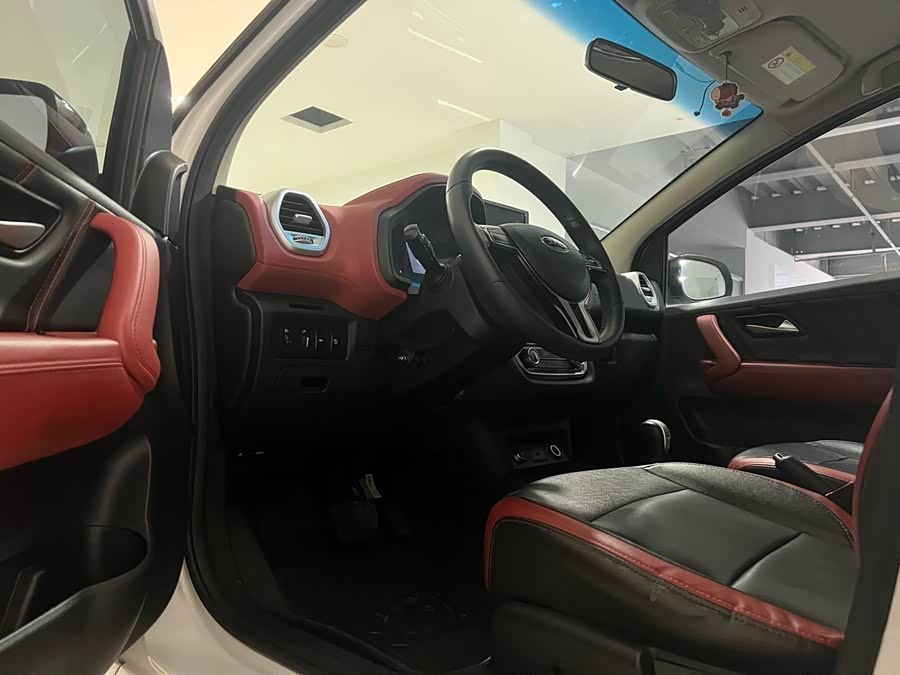 JAC 2018 #8 JAC 2018 car image #8