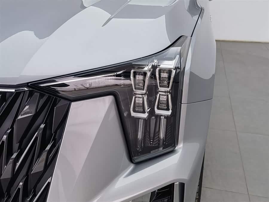 GAC Trumpchi ES9 2023 صورة سيارة #8