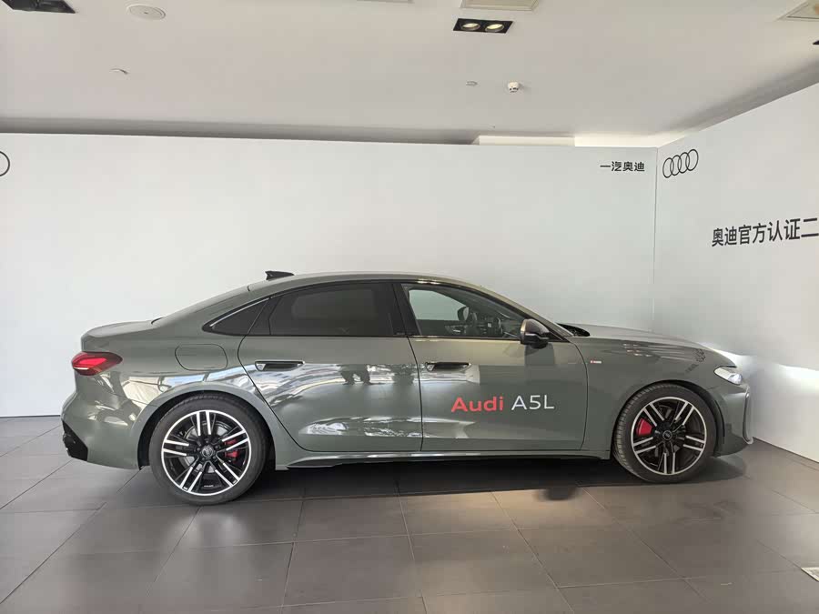 Audi FAW Audi A5L 2025 #8 Audi FAW Audi A5L 2025 car image #8