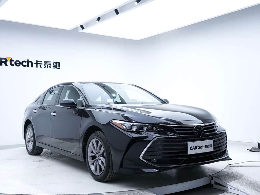 Toyota Avalon 2019 car image #8
