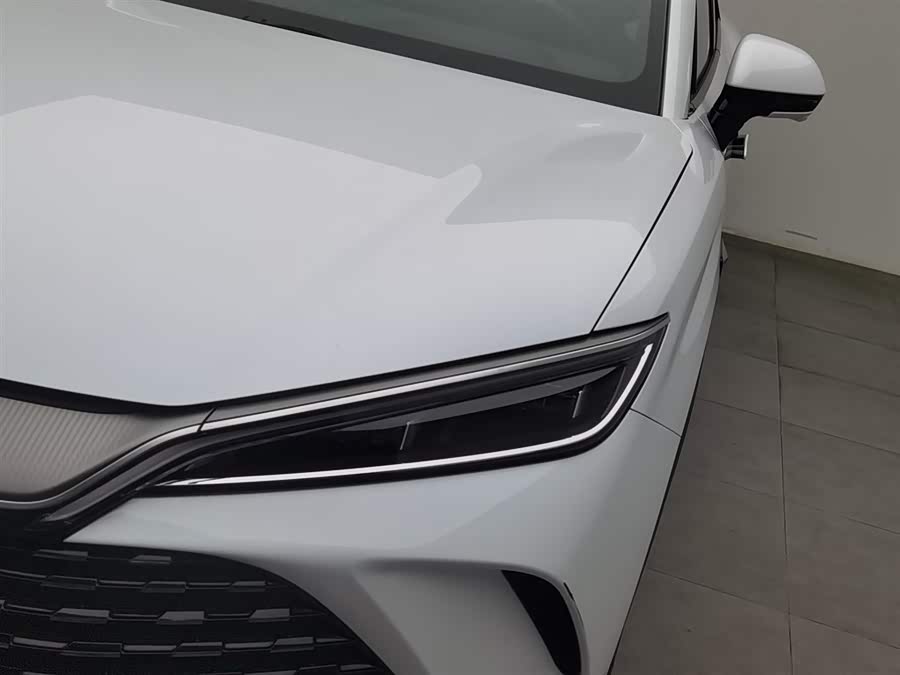 BYD SongL DM-i 2025 car image #8