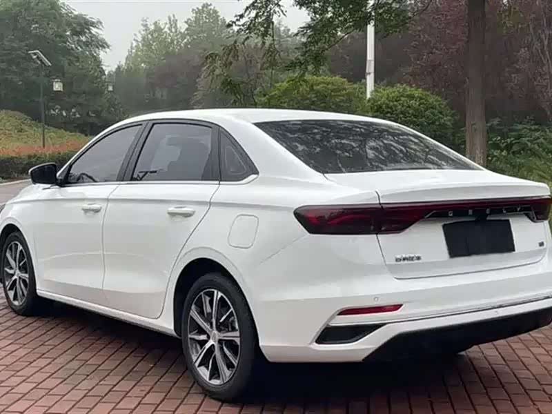 GEELY Emgrand 2021 car image #8